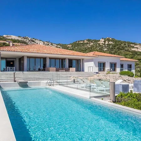 La Calvi Hotell 5*