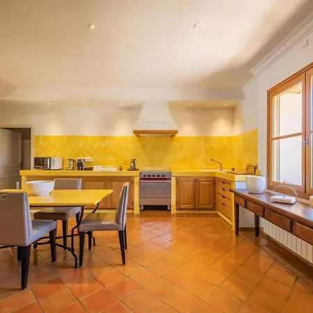 Hotell La Calvi