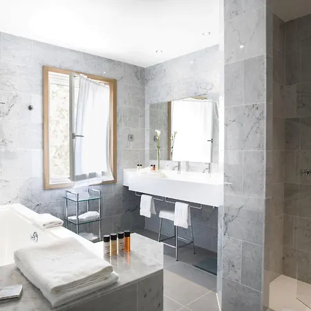 La Ξενοδοχείο