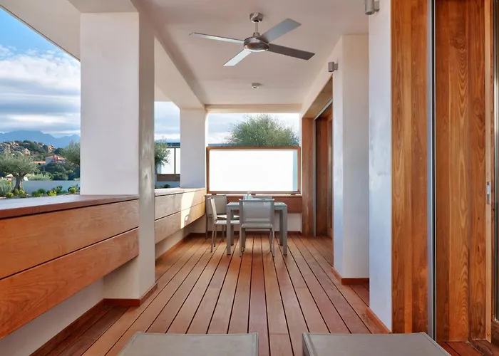 La 5* Calvi (Corsica)