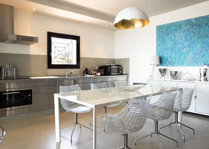 La Hotel Calvi (Corsica)